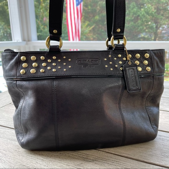 Coach Leather Hobo Shoulder Bag - Picture 2 of 14